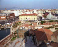panor da fort.jpg (84966 byte)