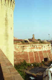 fort 9.jpg (58314 byte)