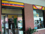 Dscn1097.jpg (51154 byte)