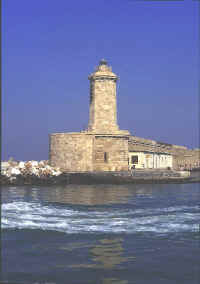 Faro.jpg (31013 byte)
